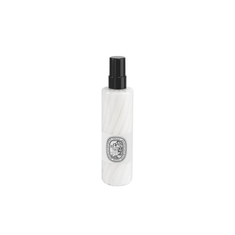5+1 ανάλαφρα body mists που μυρίζουν άνοιξη 3