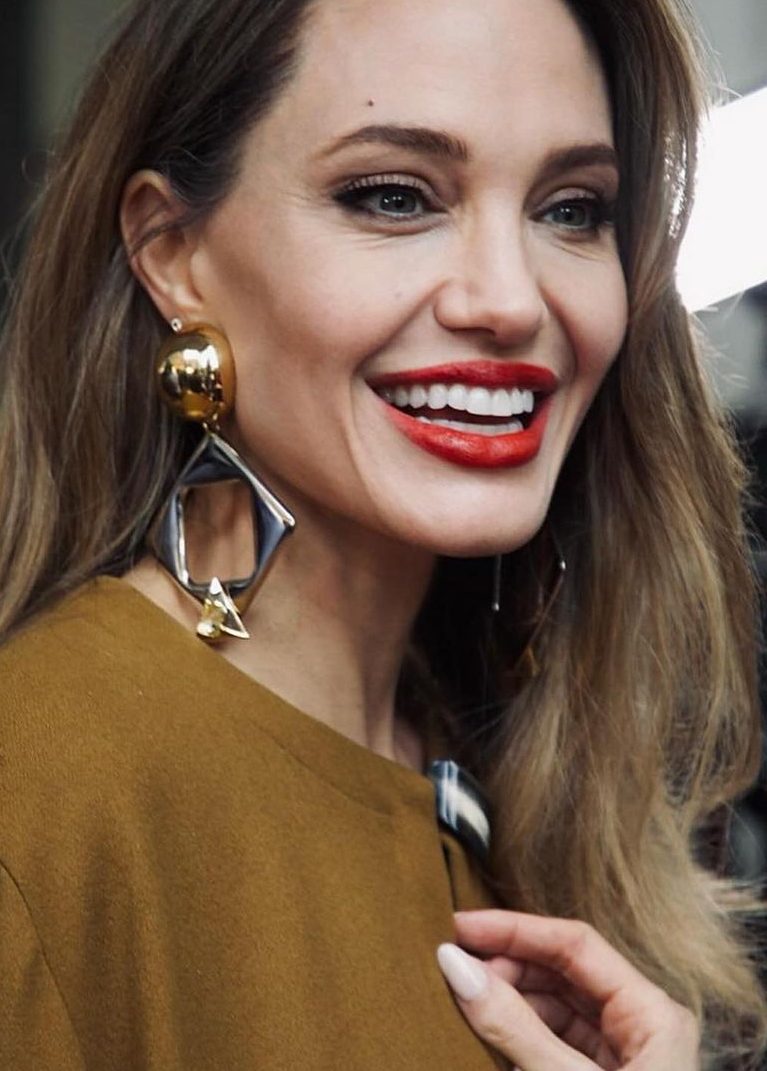 Το μανικιούρ της Angelina Jolie είναι η επιτομή της κομψότητας 2