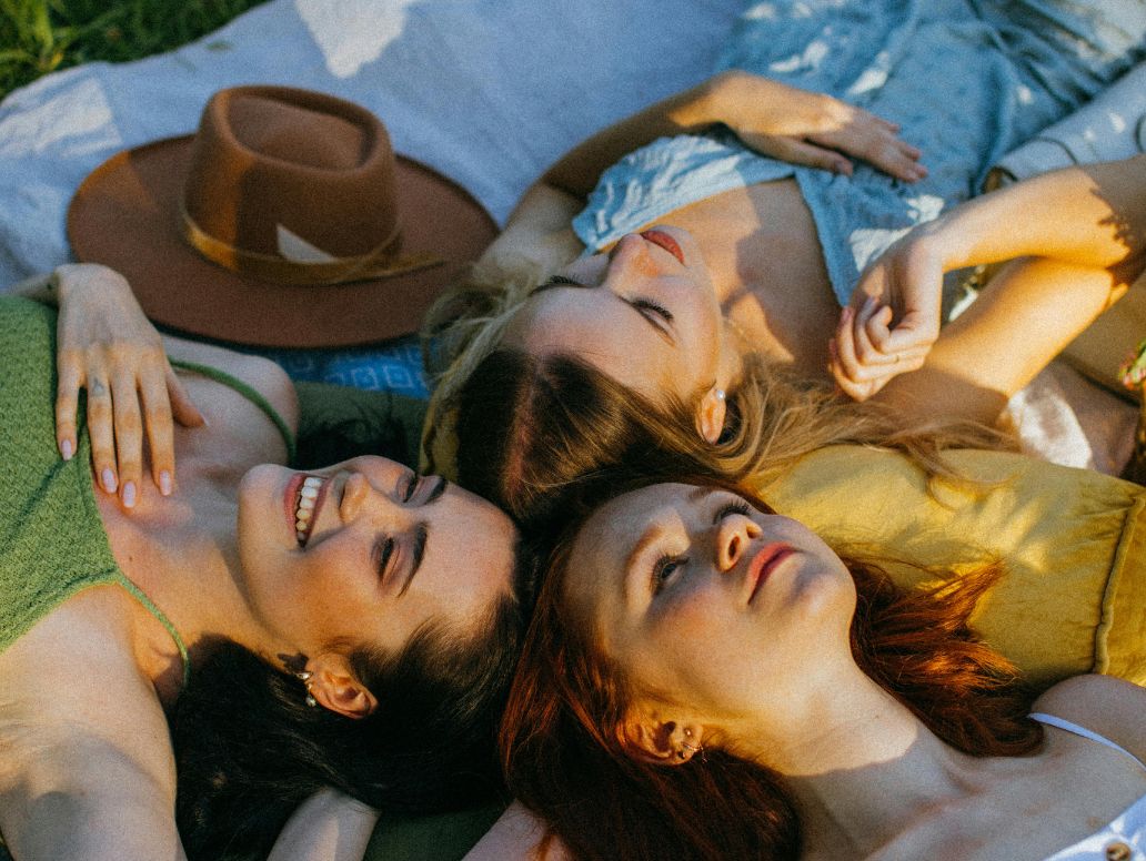 4 red flags που δείχνουν ότι βρίσκεστε σε μια τοξική φιλία 1