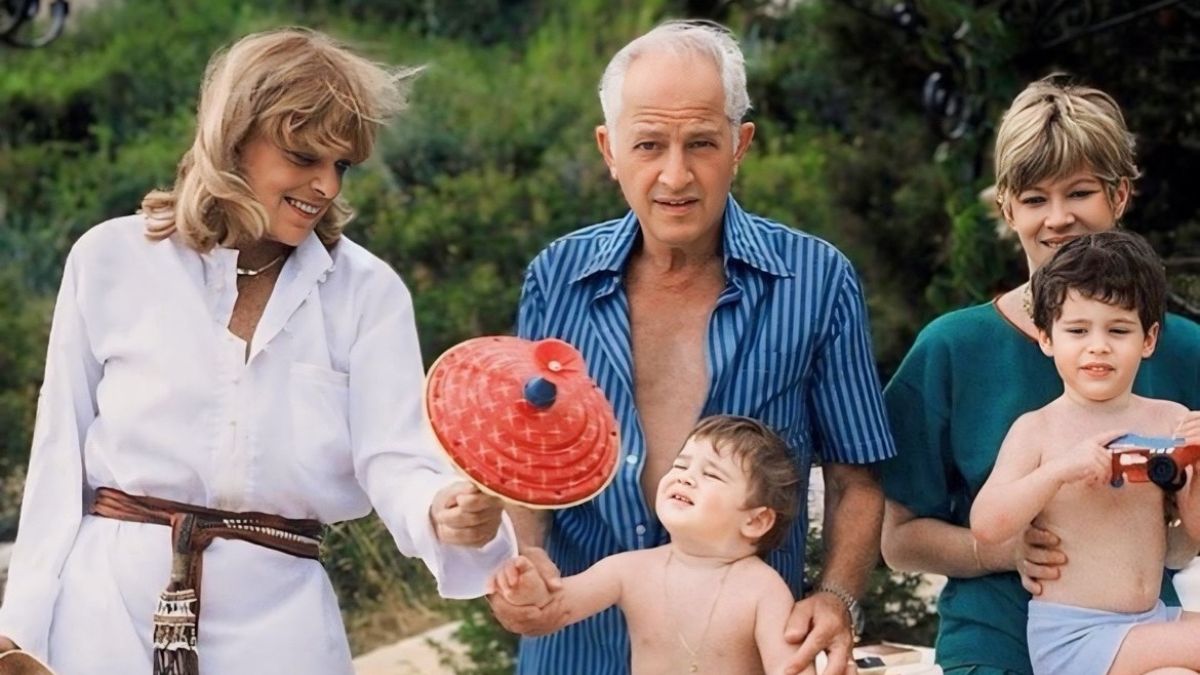 Η Μελίνα Μερκούρη και τα «εγγόνια» της 1