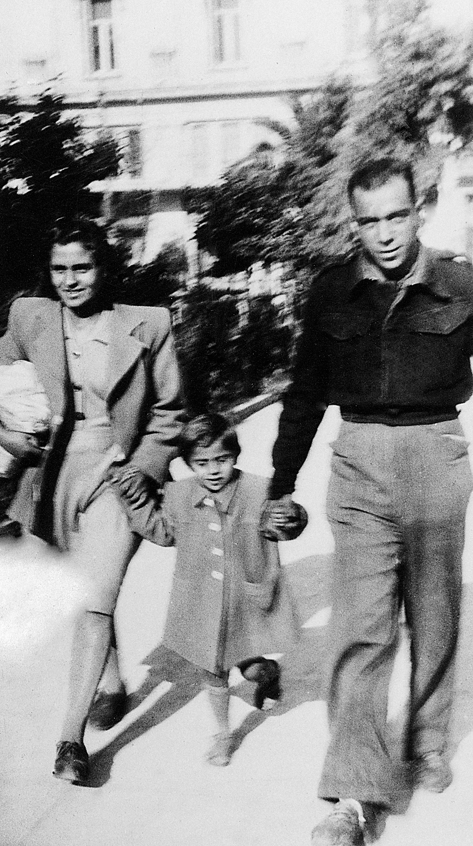 Βίκυ Μοσχολιού: Άγνωστες σελίδες της ζωής της και η γενναία της μάχη με τον καρκίνο 3