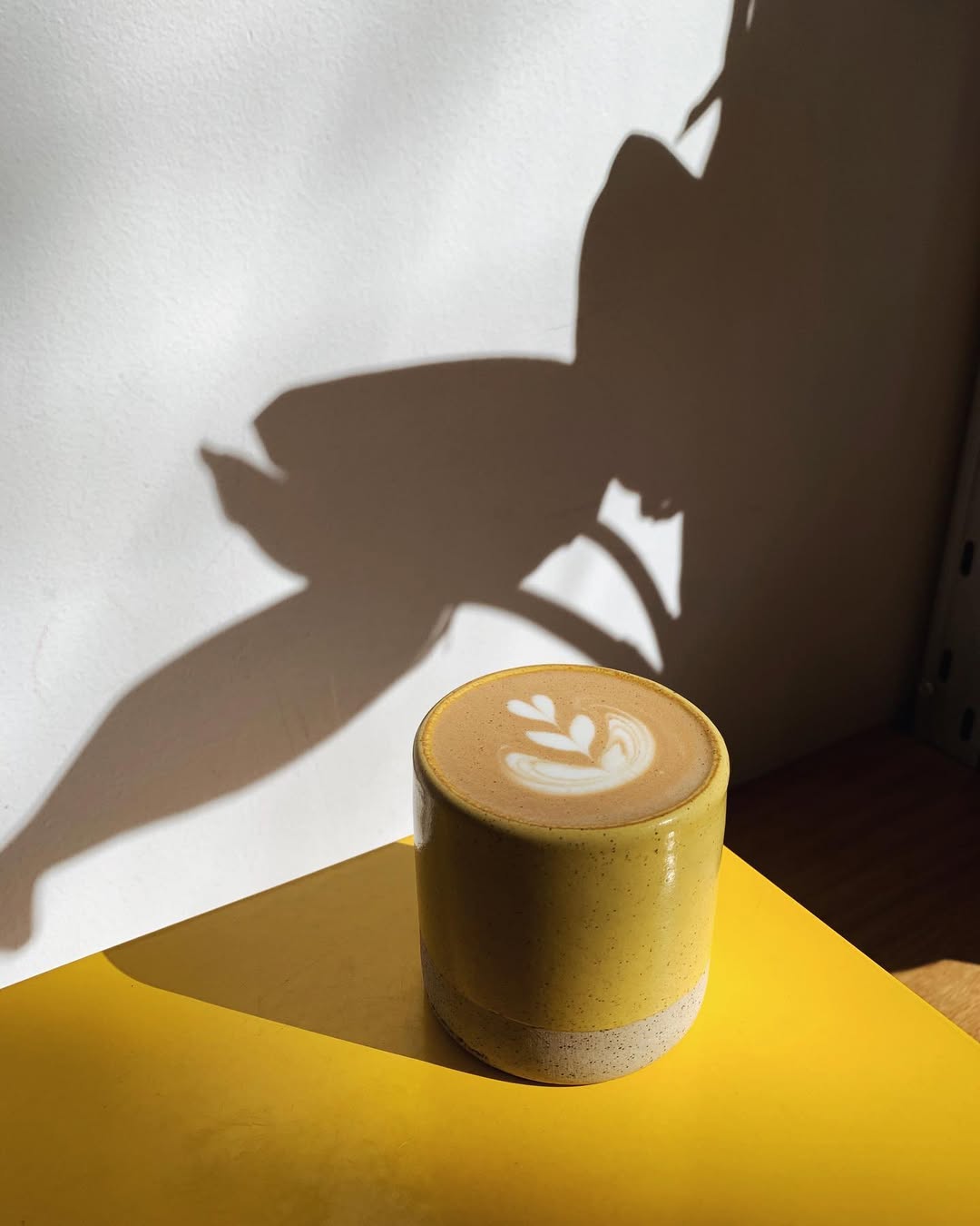 Μικρά μαγαζιά – μεγάλες γεύσεις: Πού θα φας τα καλύτερα πιάτα, μέσα σε λίγα τετραγωνικά 4