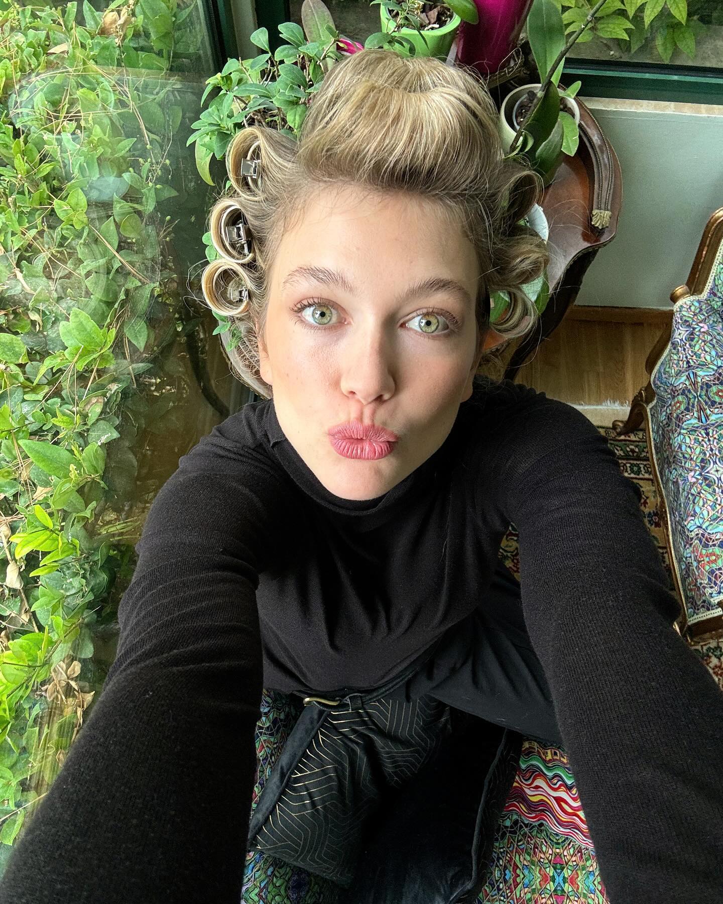 Η Κλέλια Ανδριολάτου ποζάρει με το πιο elegant μανικιούρ και μας χαρίζει έμπνευση 4