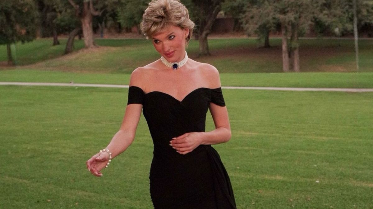 Η Elsa Hosk αναβίωσε το iconic revenge look της πριγκίπισσας Diana για το Halloween 1