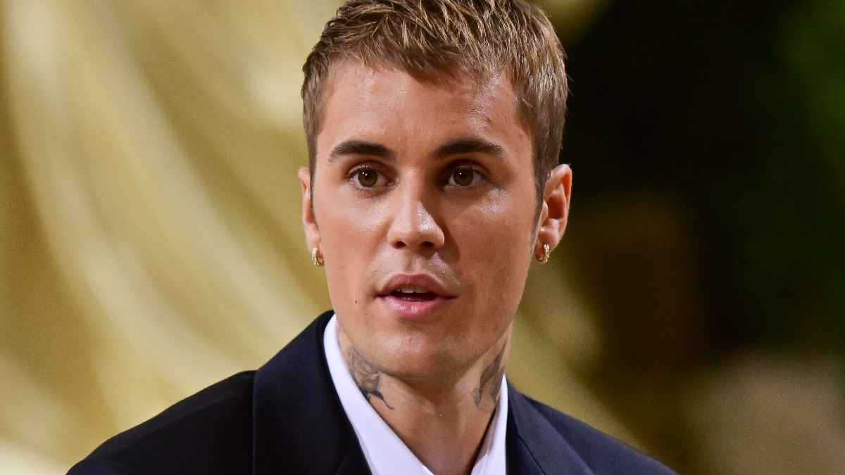 Η απρόσμενη αντίδραση του Justin Bieber στην είδηση αρραβώνα της Selena Gomez 1
