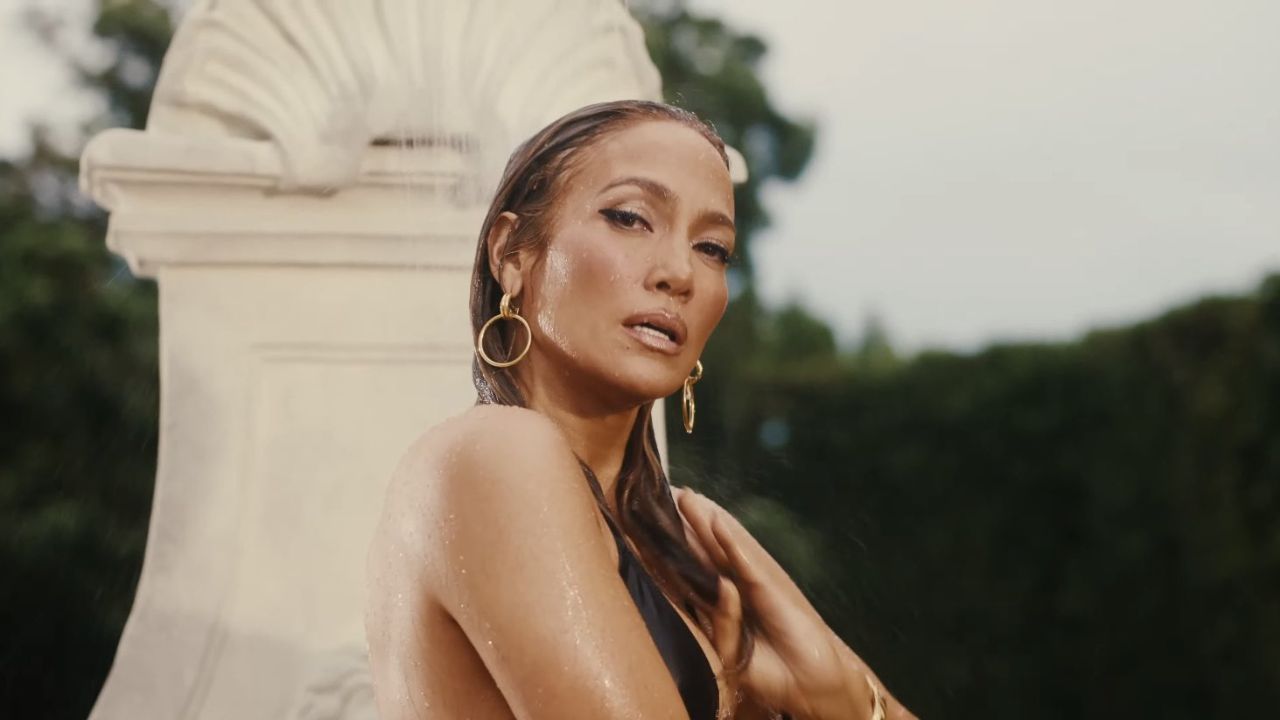 Jennifer Lopez: «Όταν πρωτοξεκίνησα, δεν υπήρχαν ρόλοι για Λατίνες ηθοποιούς. Oι οντισιόν ήταν στερεοτυπικές» 1