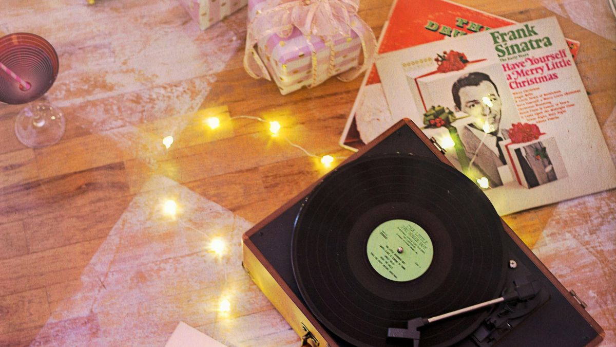 5+1 άγνωστες ιστορίες για τα γνωστότερα χριστουγεννιάτικα τραγούδια 1