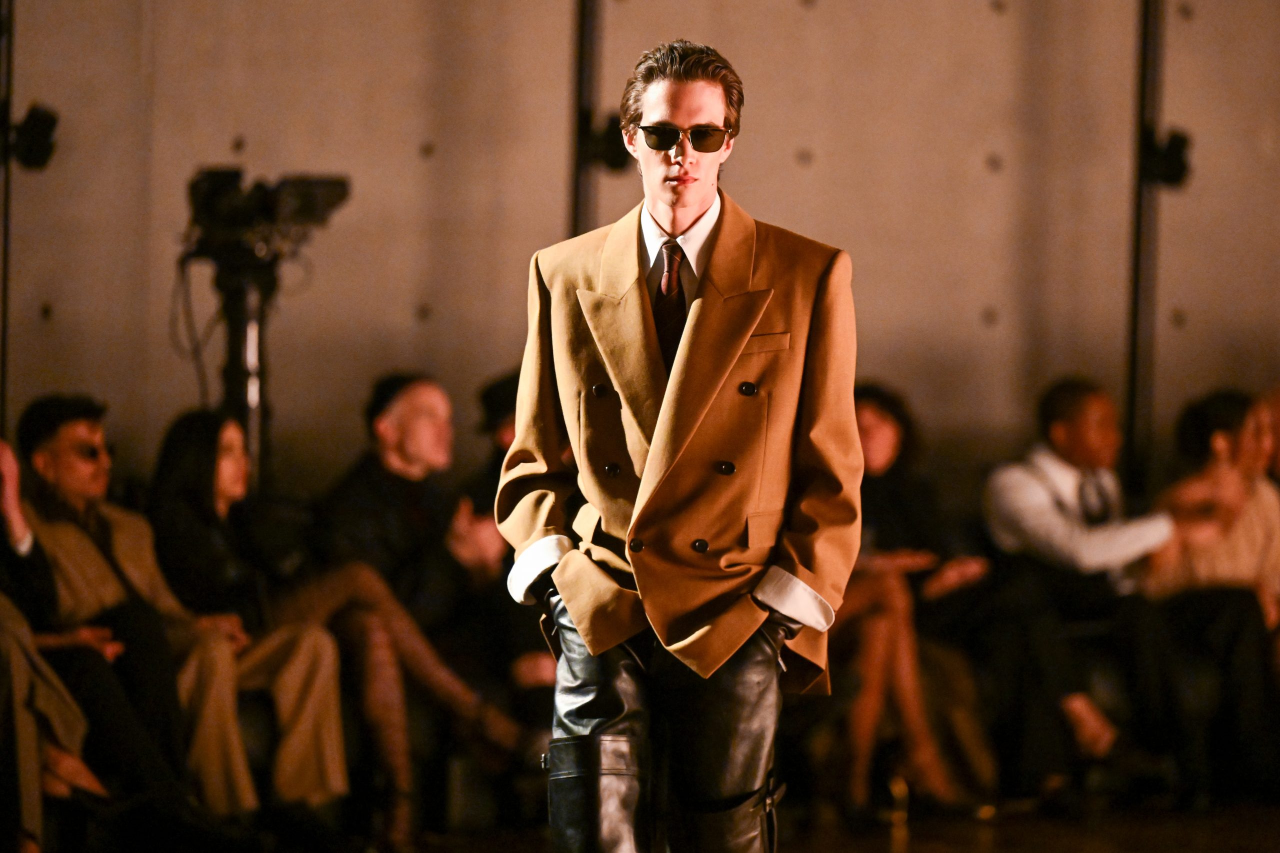 Saint Laurent: H υπέροχη συλλογή και ο λόγος που ξαφνικά το ενδιαφέρον στρέφεται στο menswear 1