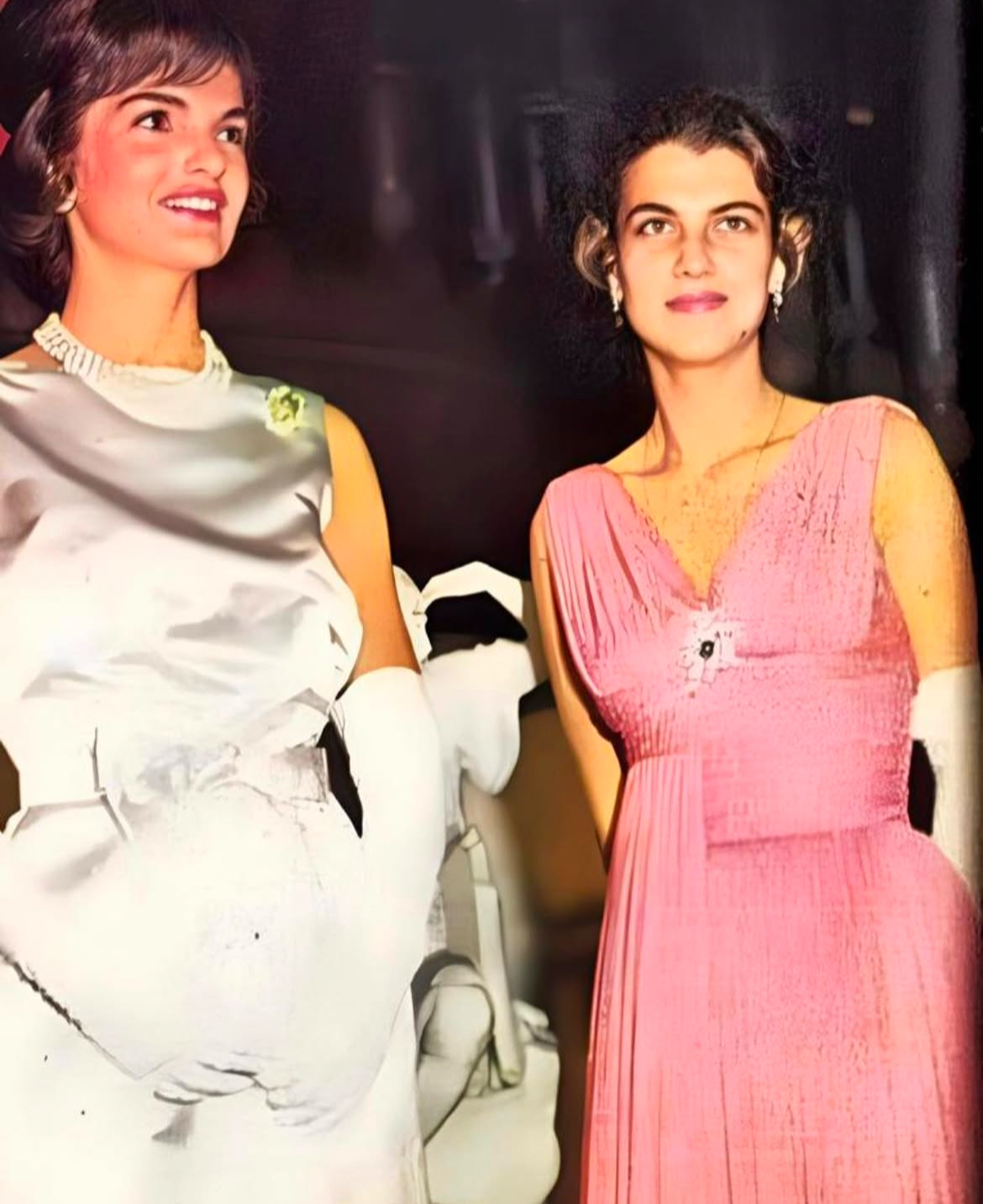 Πρώτες Κυρίες της Ελλάδας: Η εμβληματική Αμαλία Κανελλοπούλου-Καραμανλή 5