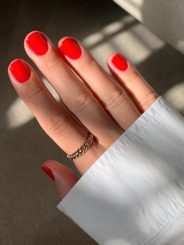 5 κομψά manicure που αναδεικνύουν τα κοντά νύχια 2