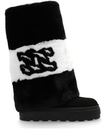 Fur Boots: Το απόλυτο trend του xειμώνα 2