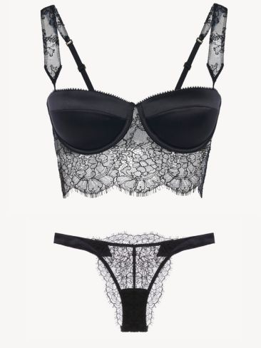 Valentine’s Day: 14 εντυπωσιακά σετ εσωρούχων για να γιορτάσετε τον έρωτα 7