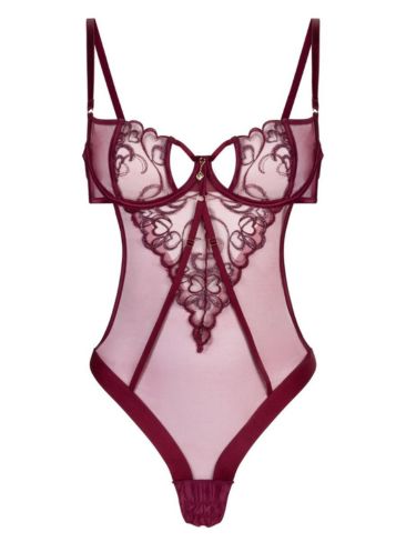 Valentine’s Day: 14 εντυπωσιακά σετ εσωρούχων για να γιορτάσετε τον έρωτα 2