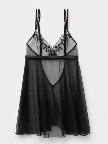 Valentine’s Day: 14 εντυπωσιακά σετ εσωρούχων για να γιορτάσετε τον έρωτα 4