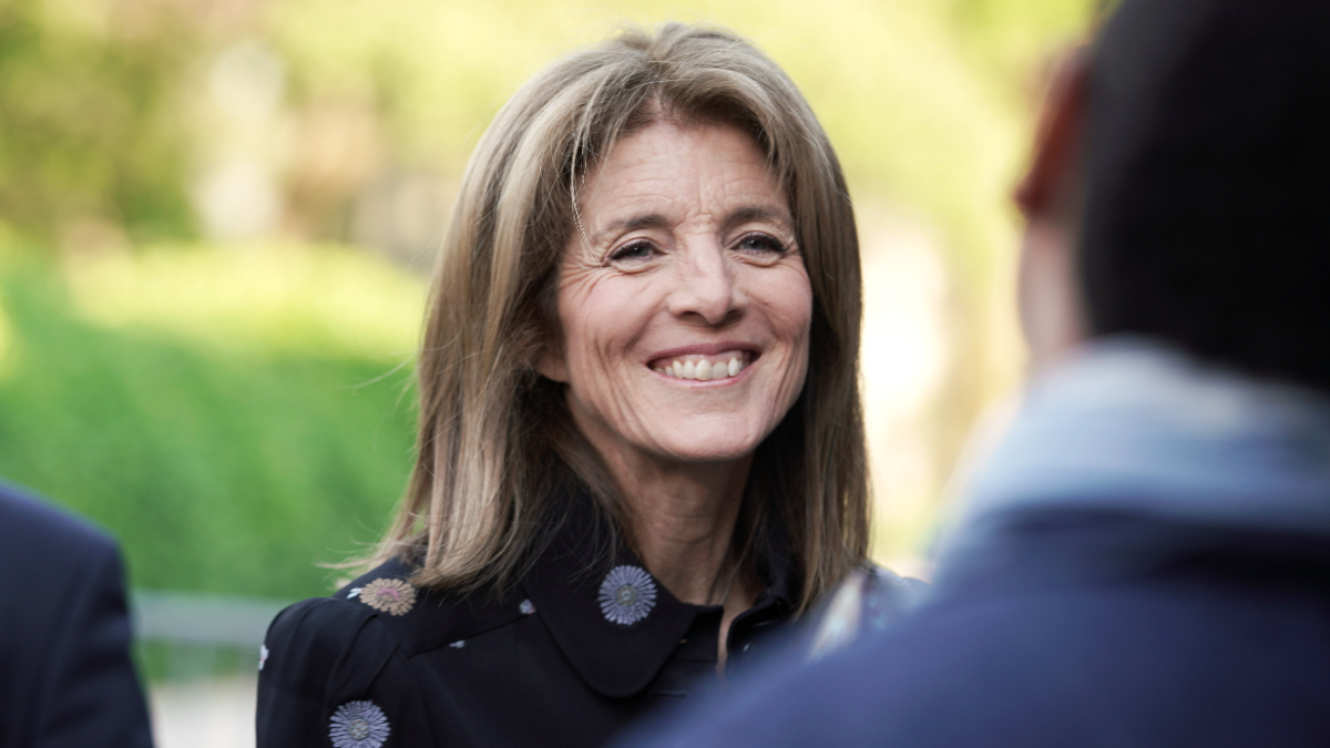 Η Caroline Kennedy προειδοποιεί τους γερουσιαστές για τον ξάδερφό της, RFK Jr: «Είναι αρπακτικό» 1