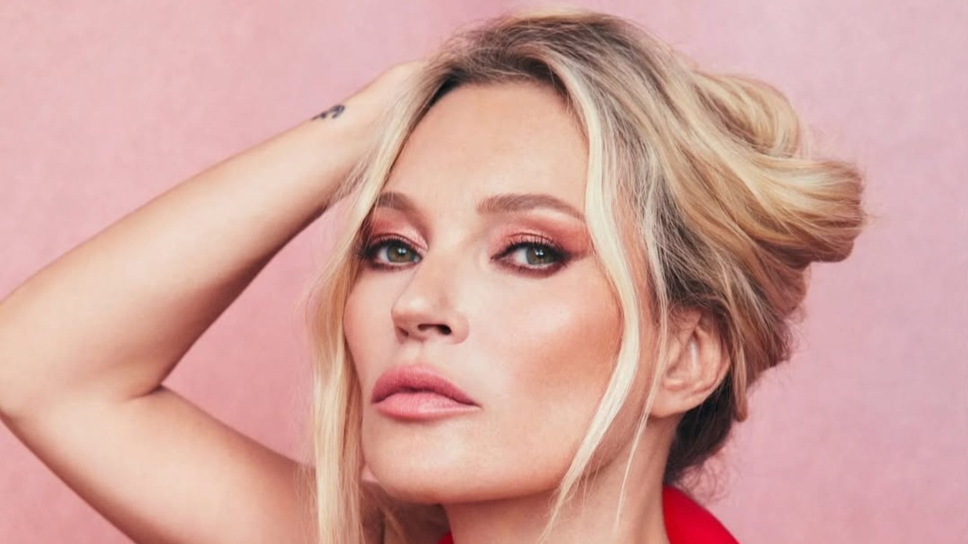 Kate Moss: Μας έδειξε έναν νέο τρόπο να χρησιμοποιούμε το μολύβι χειλιών 1