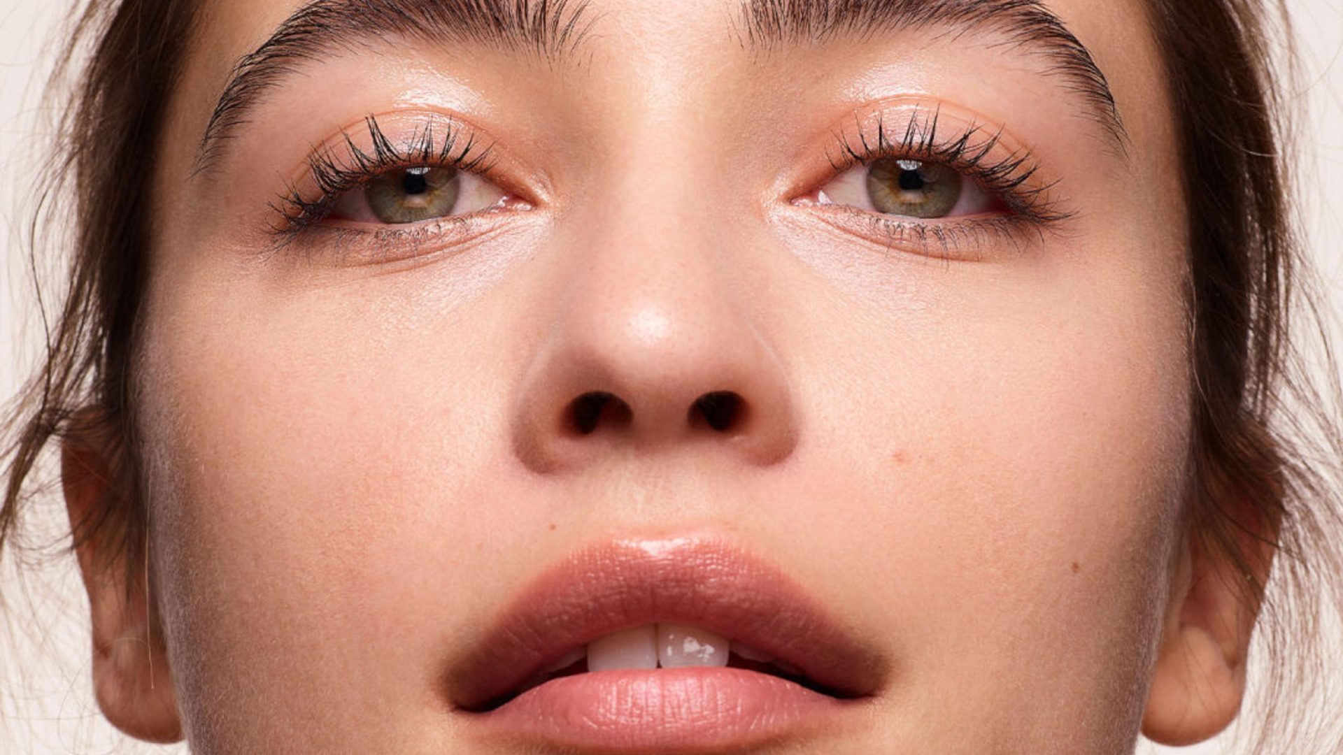 Πώς θα κάνετε λεμφικό μασάζ προσώπου στο σπίτι, με τη βοήθεια των ειδικών 1