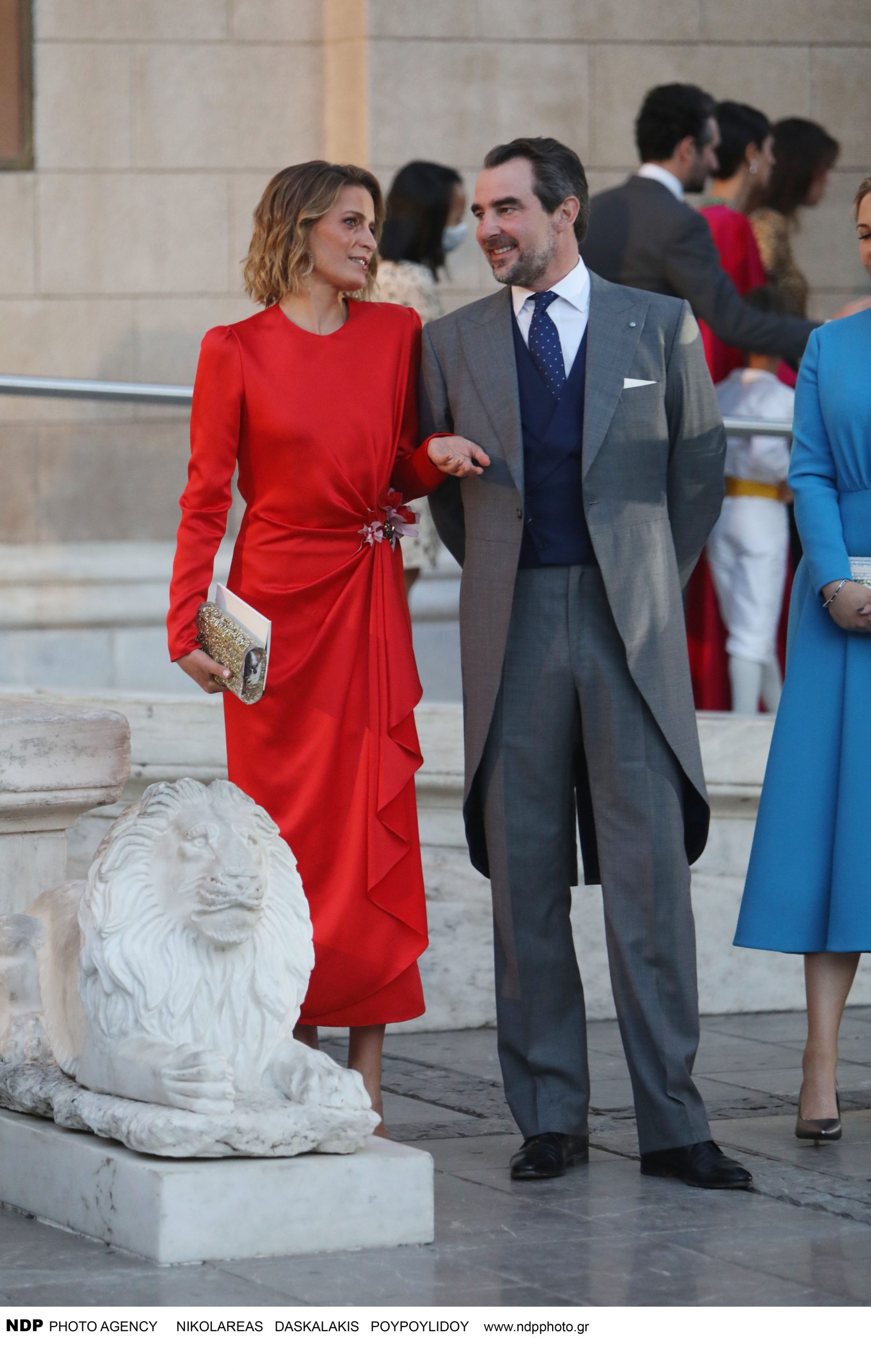 Νικόλαος Ντε Γκρες – Χρυσή Βαρδινογιάννη: Η κοινή εμφάνιση στο τρισάγιο του τέως βασιλιά Κωνσταντίνου 2
