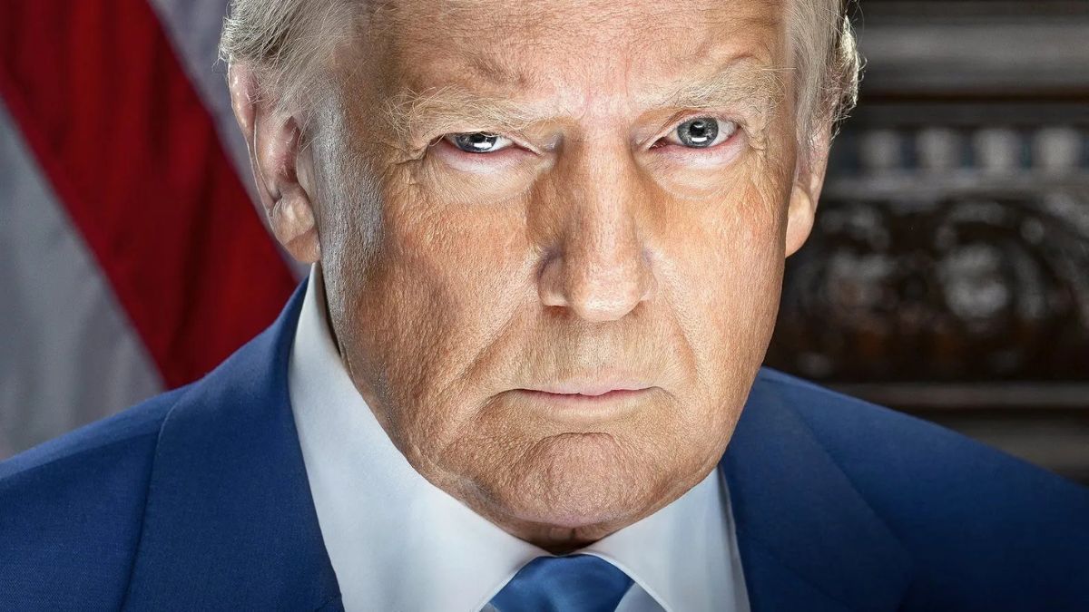 Το επίσημο πορτρέτο του Donald Trump θυμίζει κάτι από τις φυλακές της Τζόρτζια το 2023 1