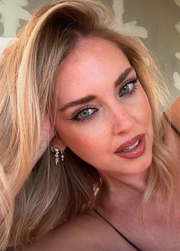 Αυτά είναι τα καλύτερα makeup tips για όσες έχουν μεγάλα μάτια 2