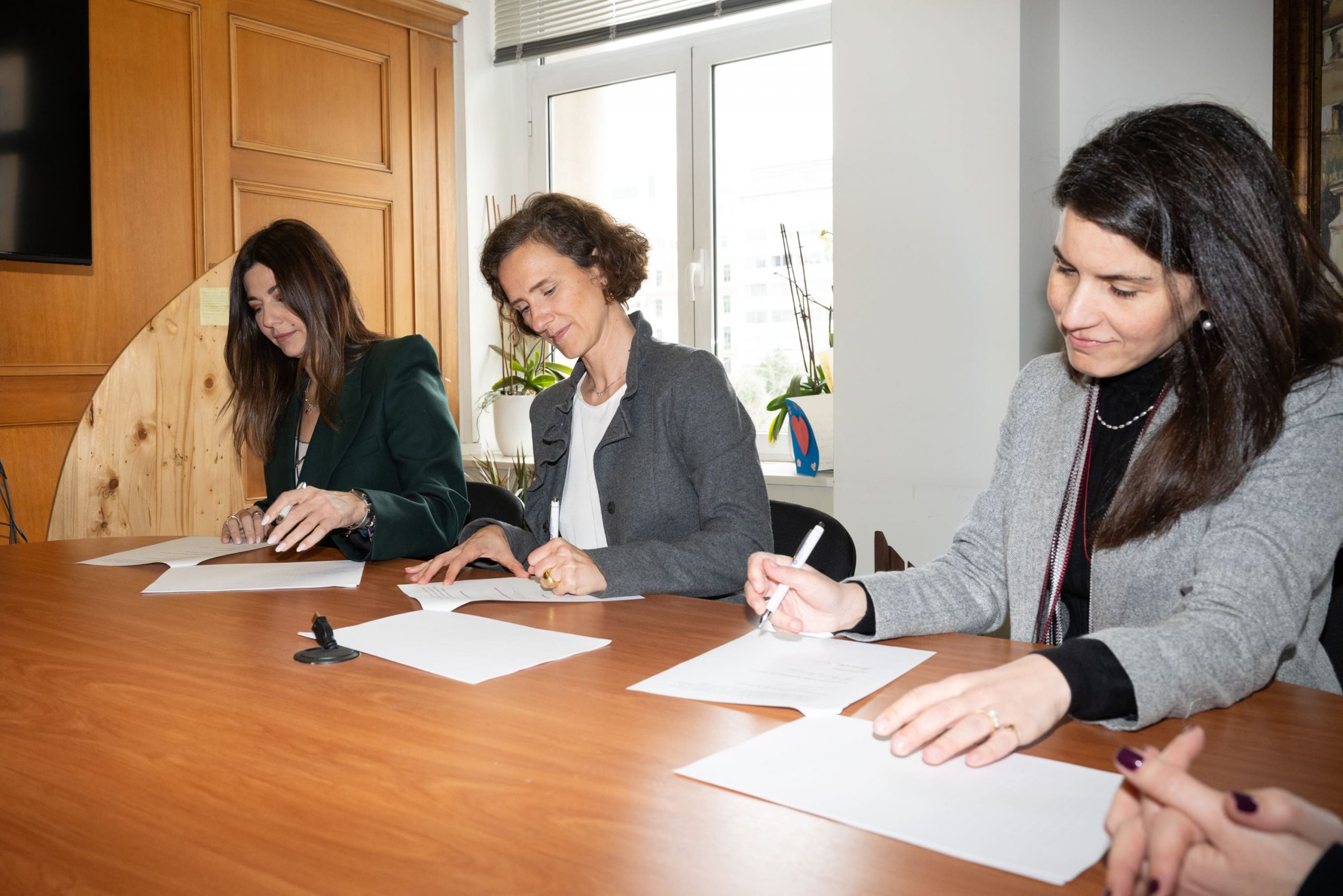 Μνημόνιο Συνεργασίας μεταξύ του Υπουργείου Κοινωνικής Συνοχής και Οικογένειας, του Υπουργείου Παιδείας, Θρησκευμάτων και Αθλητισμού και της L’Oréal Hellas 3