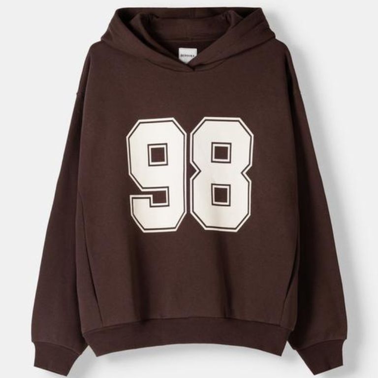 H εποχή του φούτερ: Οι 4 καλύτεροι τρόποι να το φορέσετε – Plus, τα ωραιότερα της αγοράς 5