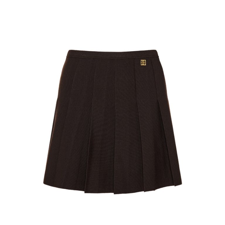 Αυτά είναι τα 6 πιο hot trends στις φούστες το 2025 10