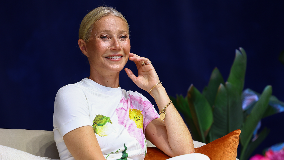 Gwyneth Paltrow: «Η περιεμμηνόπαυση είναι ένα τρενάκι του λούνα παρκ» 1