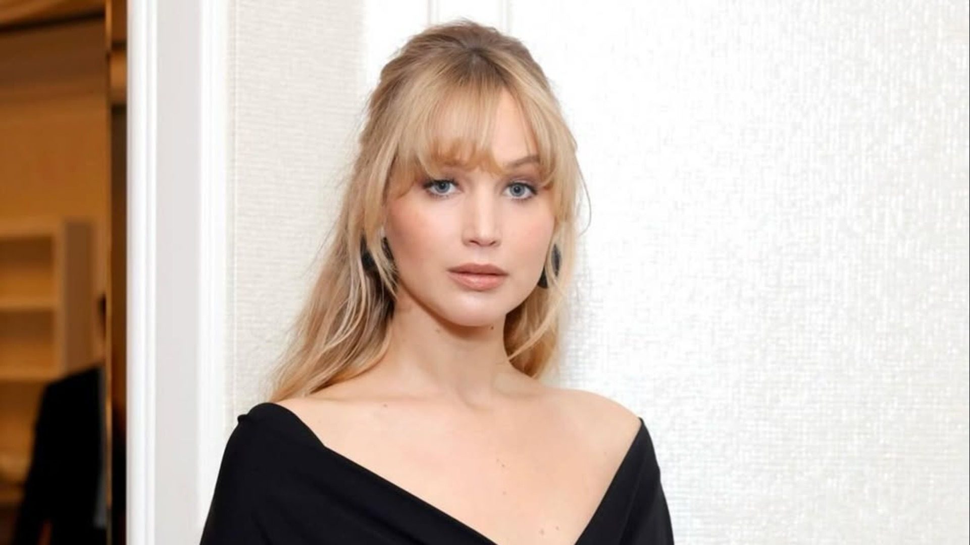 Jennifer Lawrence: Στους δρόμους της Νέας Υόρκης με το πιο χαριτωμένο χτένισμα 1