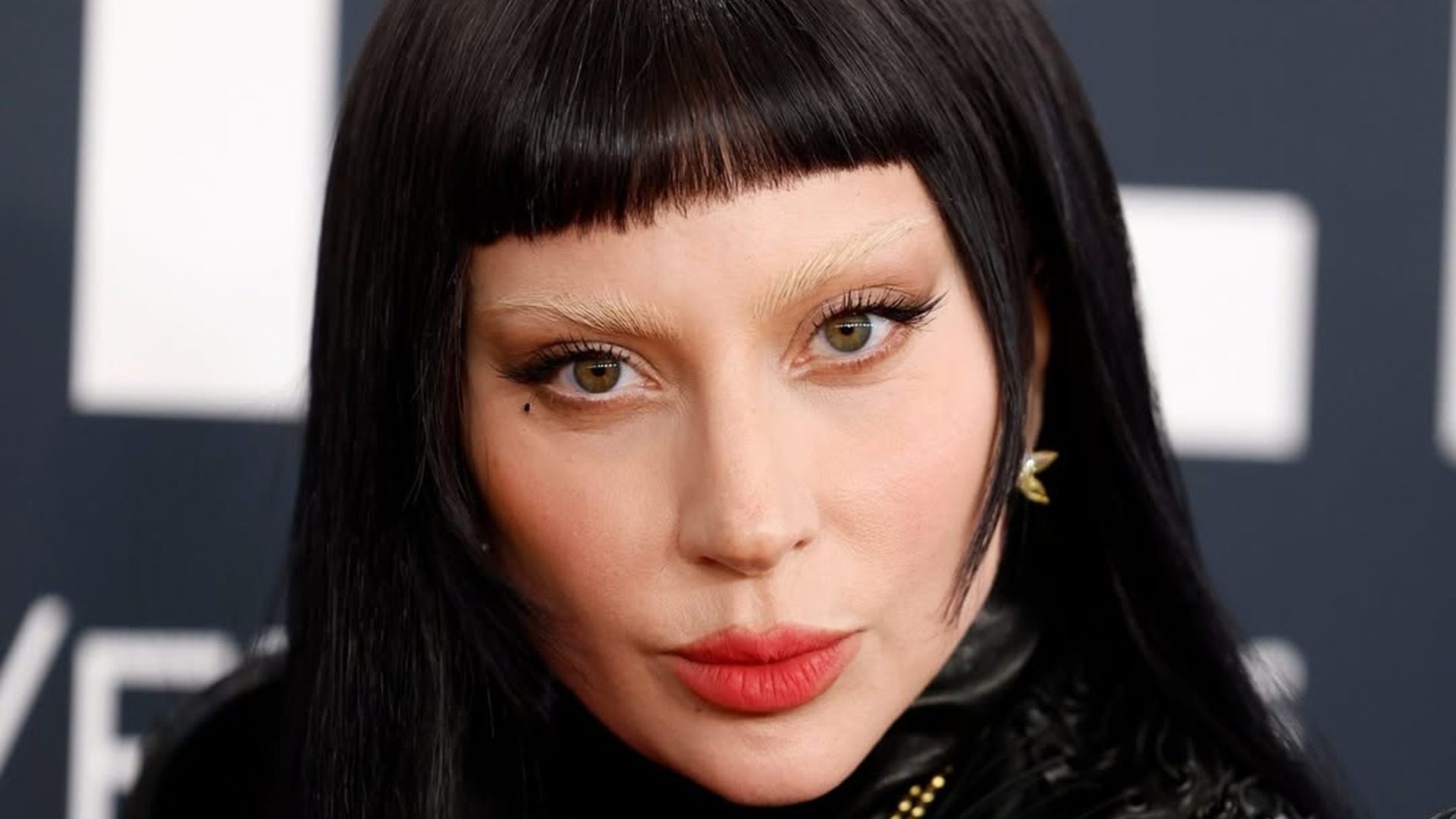 Αυτό ήταν το κούρεμα που πρωταγωνίστησε στα Grammys 2025 1