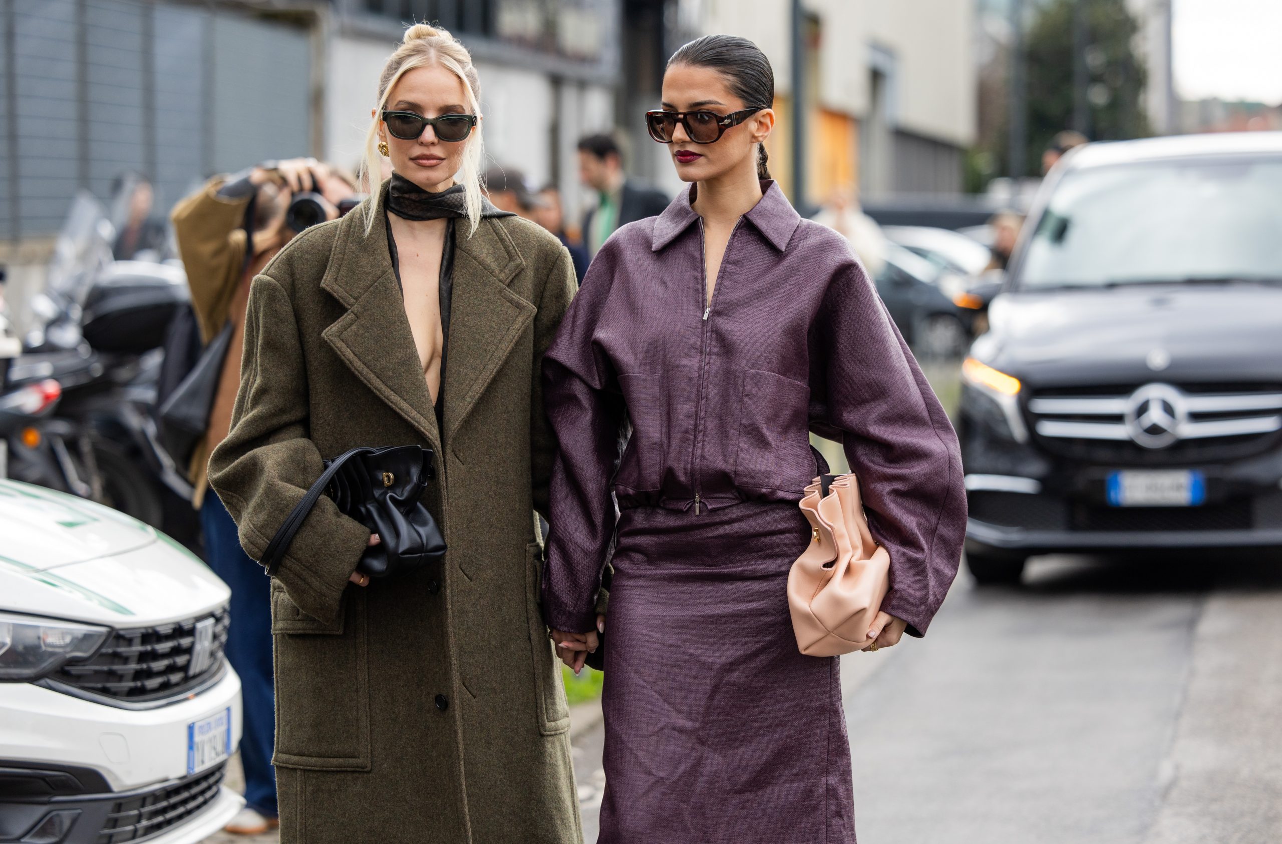Milan Fashion Week: Τα πιο ανατρεπτικά street style looks από τους δρόμους του Μιλάνου 1