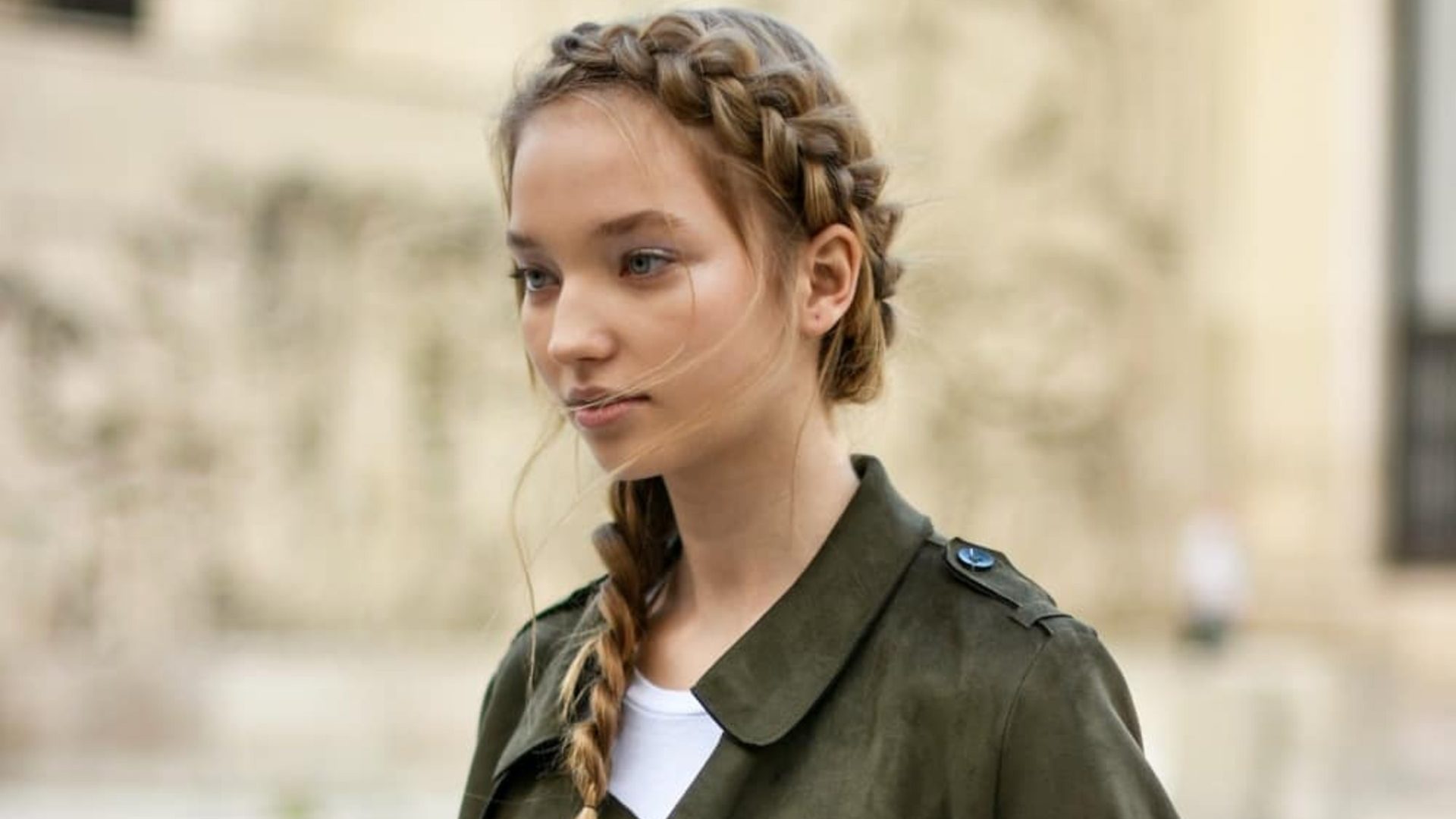 Paris Fashion Week: Τα beauty highlights που εντοπίσαμε στις street style εμφανίσεις 1