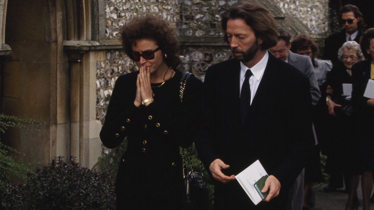 Tears in Heaven: Η δραματική ιστορία πίσω από το τραγούδι του Eric Clapton κρύβει μια αδιανόητη τραγωδία 1