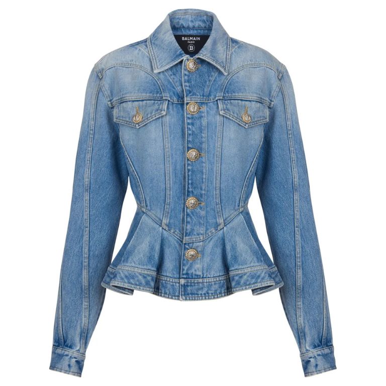 Cinch-waist: Δώστε σχήμα στη σιλουέτα σας με αυτή την τάση στα denim jacket 5