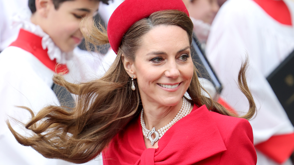 Kate Middleton: Απέτισε φόρο τιμής στην Diana, φορώντας κοσμήματα-υπερπαραγωγή 1