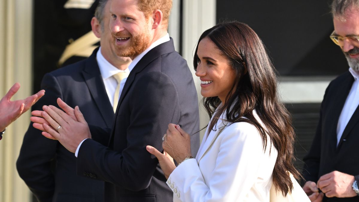 Meghan Markle: Κράτησε την τσάντα για την οποία μιλούν οι πιο πλούσιες γυναίκες στον κόσμο 1