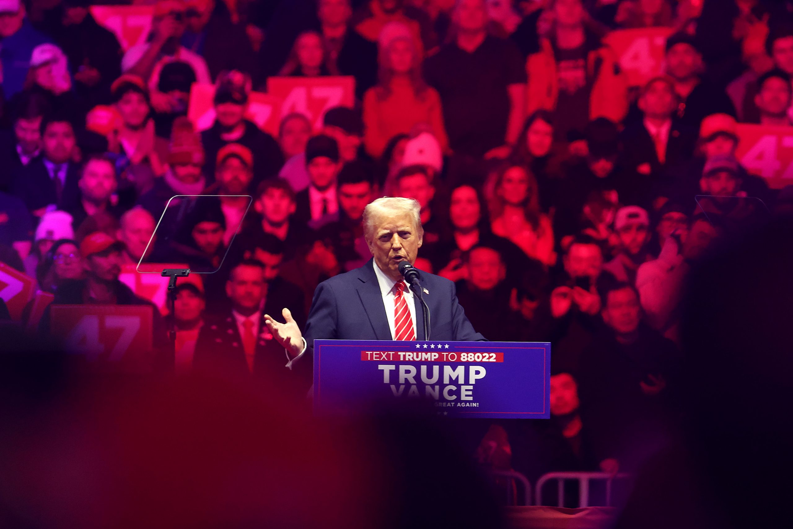 Ο D. Trump βρήκε τρόπο να νικήσει την υπογεννητικότητα… δανειζόμενος μια ιδέα του Χίτλερ 1