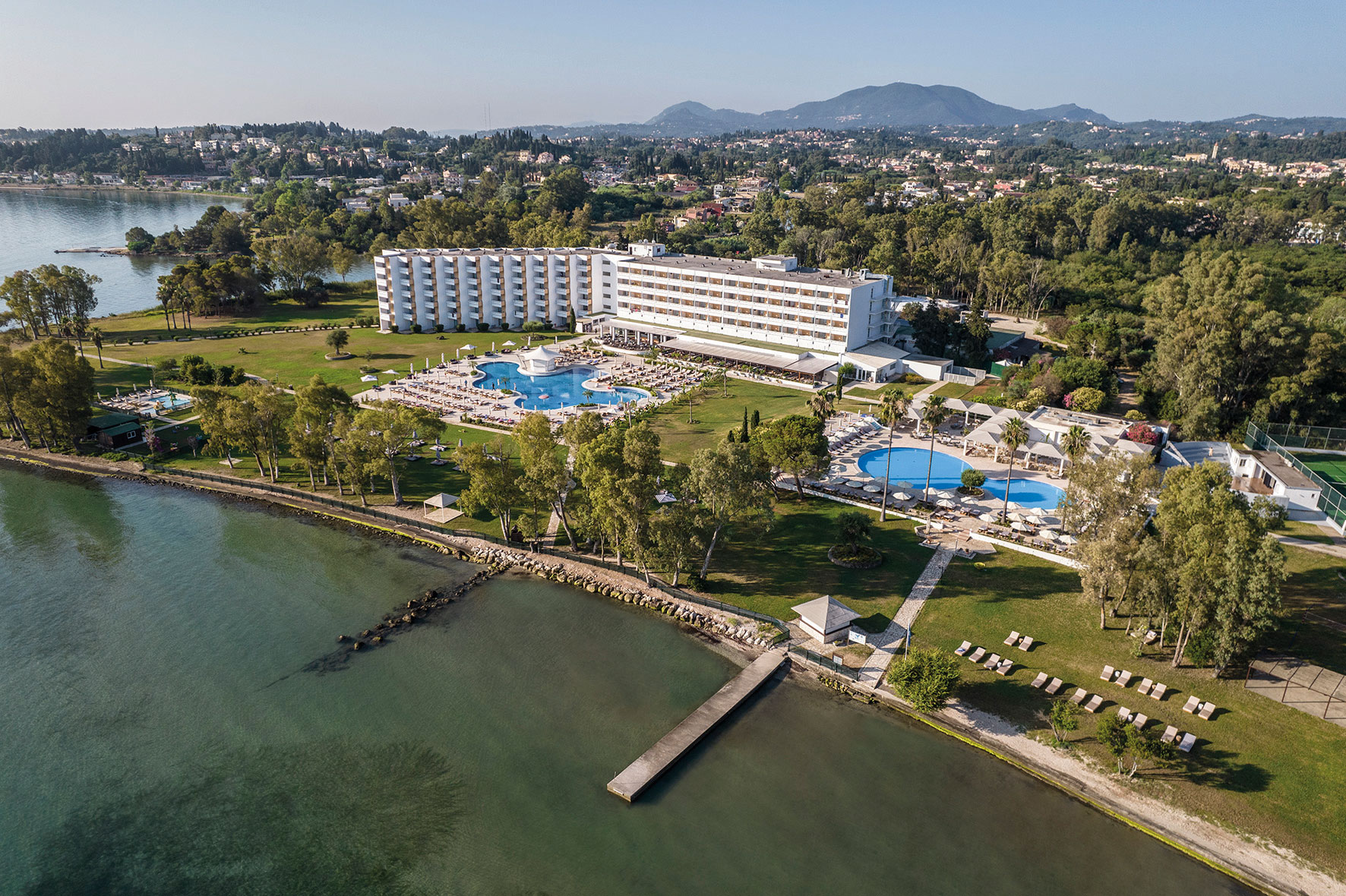 Πάσχα στην Κέρκυρα: Αυθεντική Φιλοξενία και Πολυτέλεια στο Kerkyra Blue Hotel N’ Spa 1