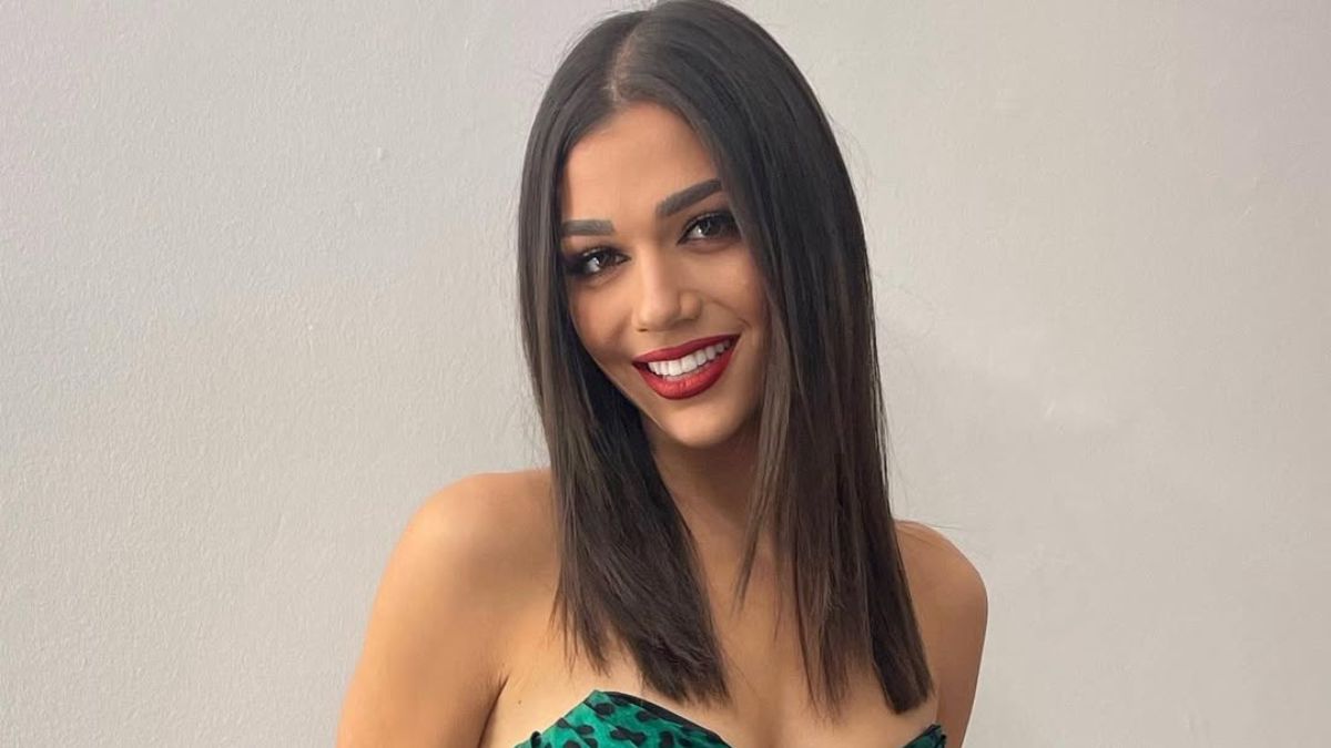 Η Μελίνα Νικολαΐδη έκανε το θεατρικό της ντεμπούτο και η Δέσποινα Βανδή ήταν εκεί για να την αποθεώσει 1