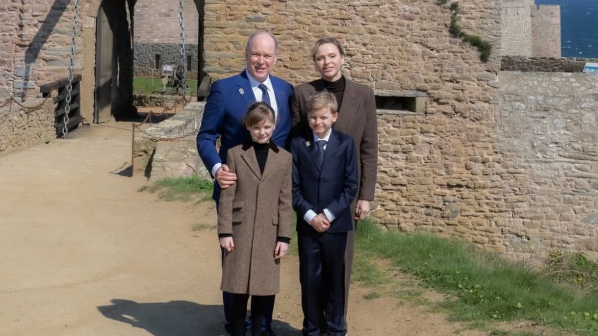 Η πριγκιπική οικογένεια του Μονακό «επιστρέφει σπίτι»: Το συγκινητικό ταξίδι στα ίχνη των προγόνων τους στη Γαλλία 1