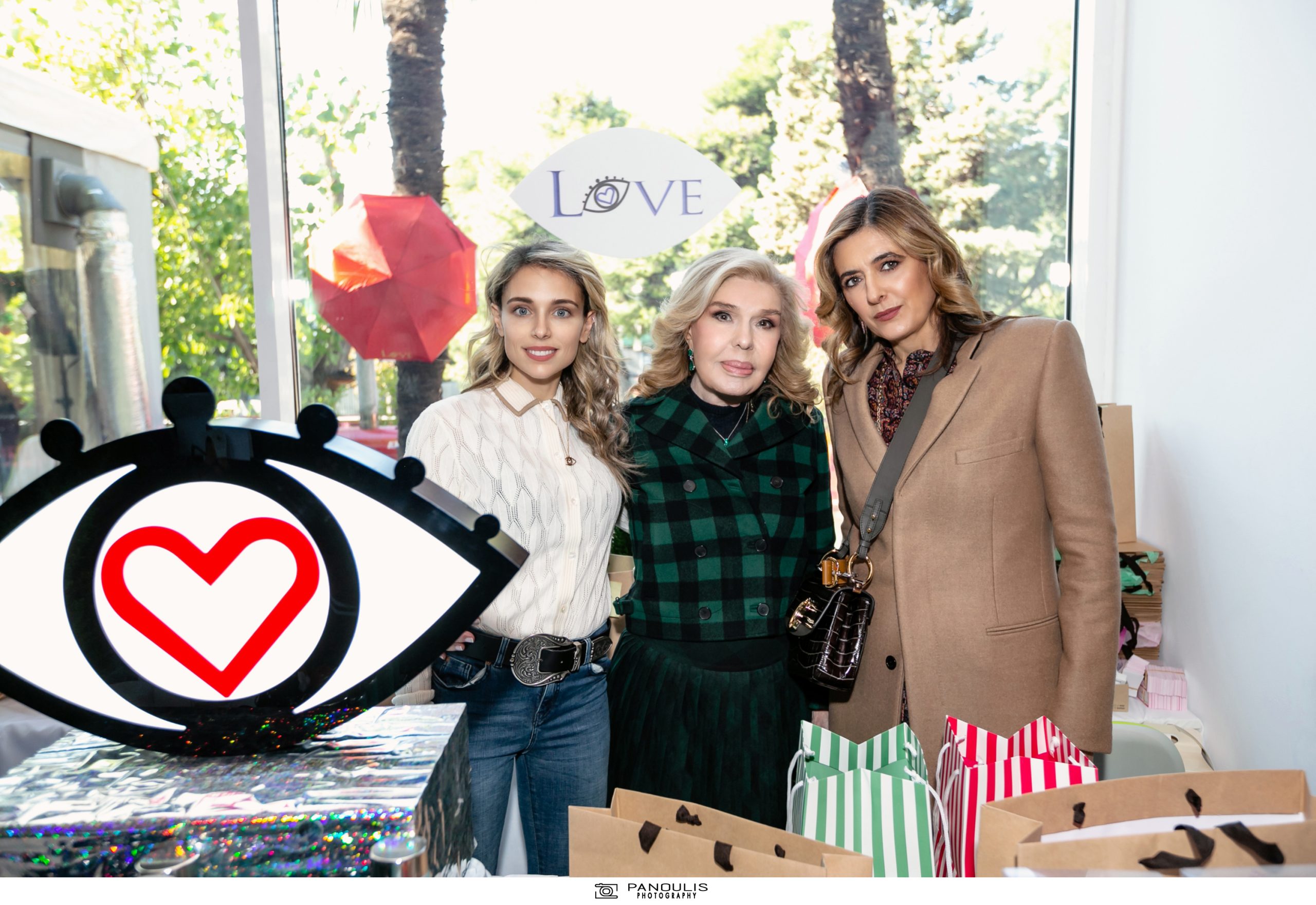 Χριστιάννα Βαρδινογιάννη- Μαριάννα Λαιμού, τότε και τώρα: Δύο γενιές λάμψης, κομψότητας και προσφοράς 5