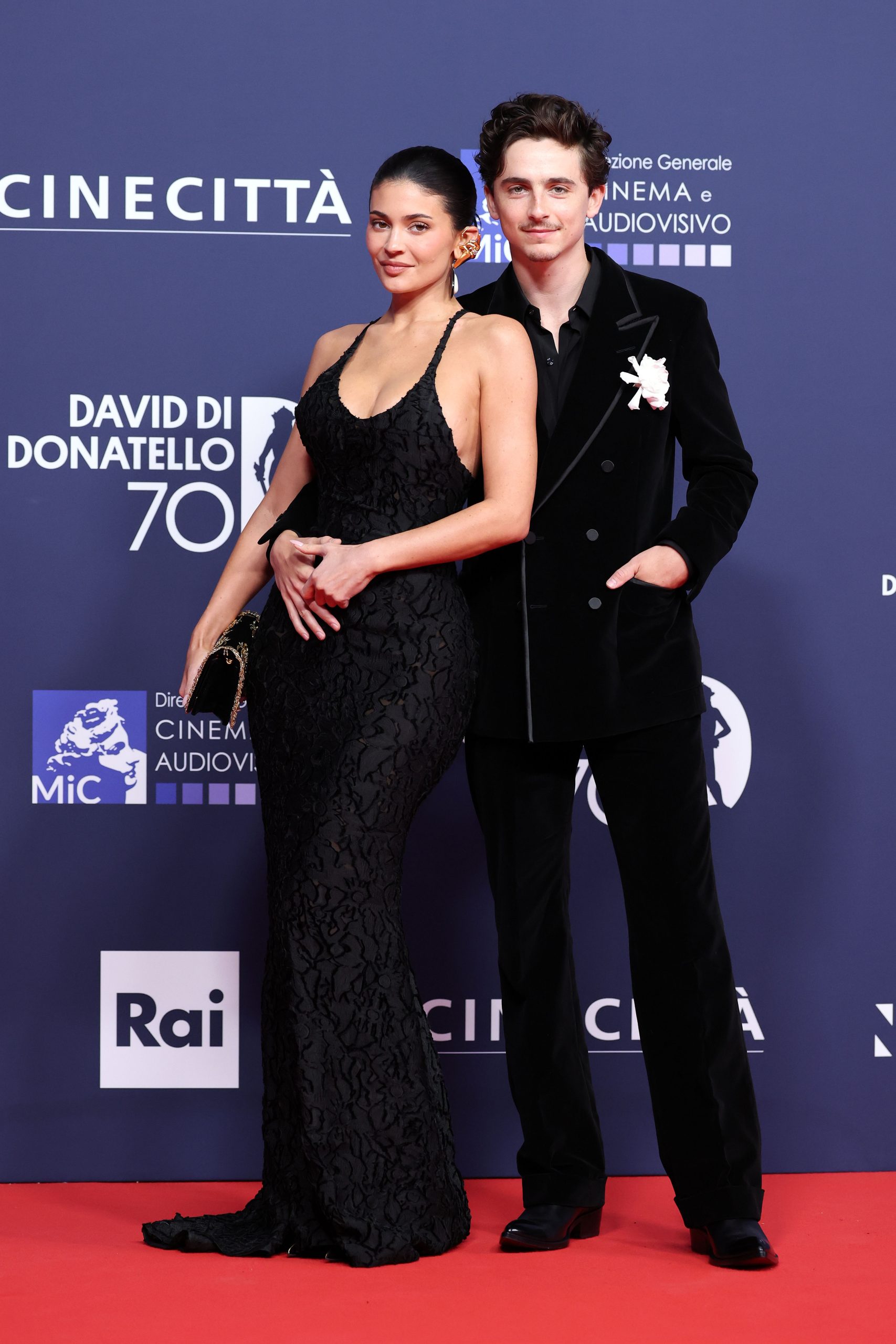 Kylie Jenner και Timothée Chalamet: Επίσημη πρώτη κοινή εμφάνιση στο κόκκινο χαλί – Και ήταν πιο λαμπεροί από ποτέ 2