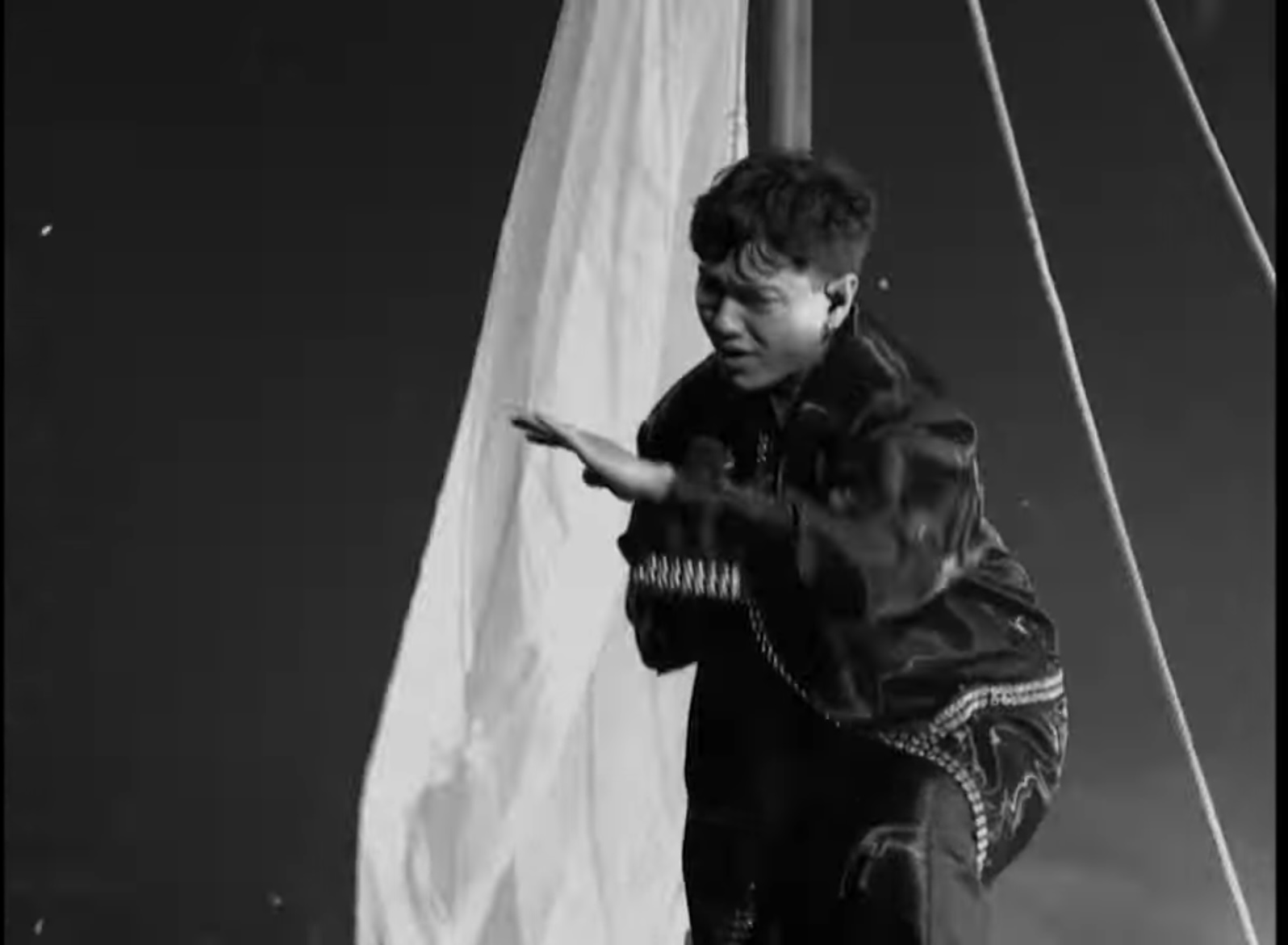 Eurovision 2025: Η απίστευτη φωνή του 23χρονου JJ από την Αυστρία 1