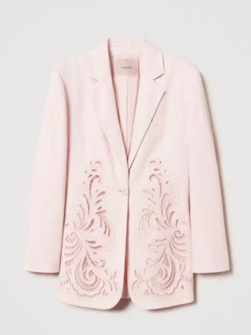 Τα ωραιότερα blazers της σεζόν και πώς να τα φορέσετε από το πρωί ως το βράδυ 4