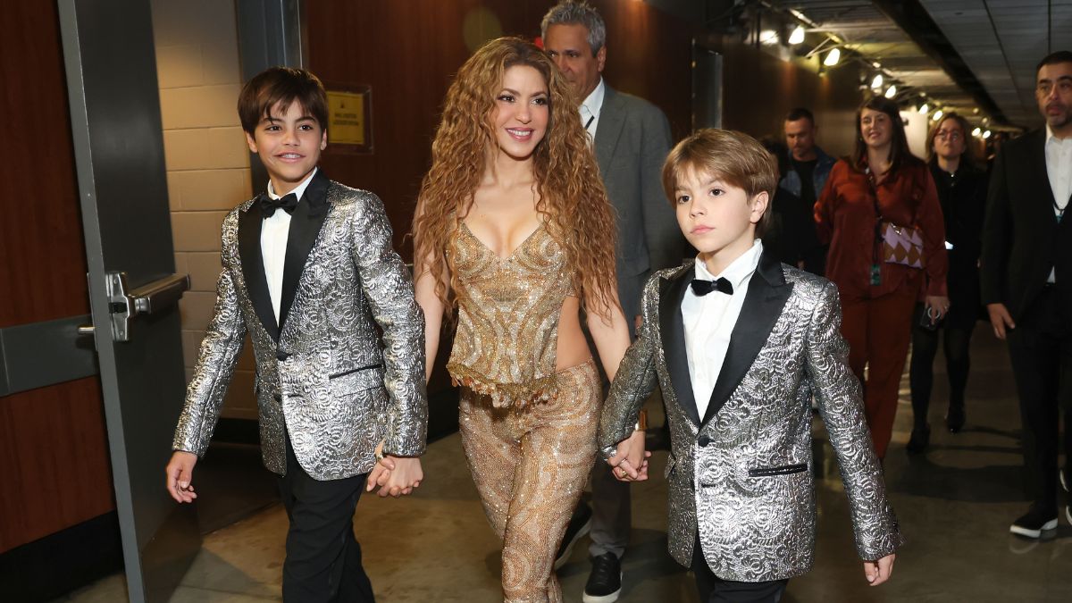 Η Shakira στο πλευρό των παιδιών της για το πρώτο τους μουσικό ντεμπούτο 1