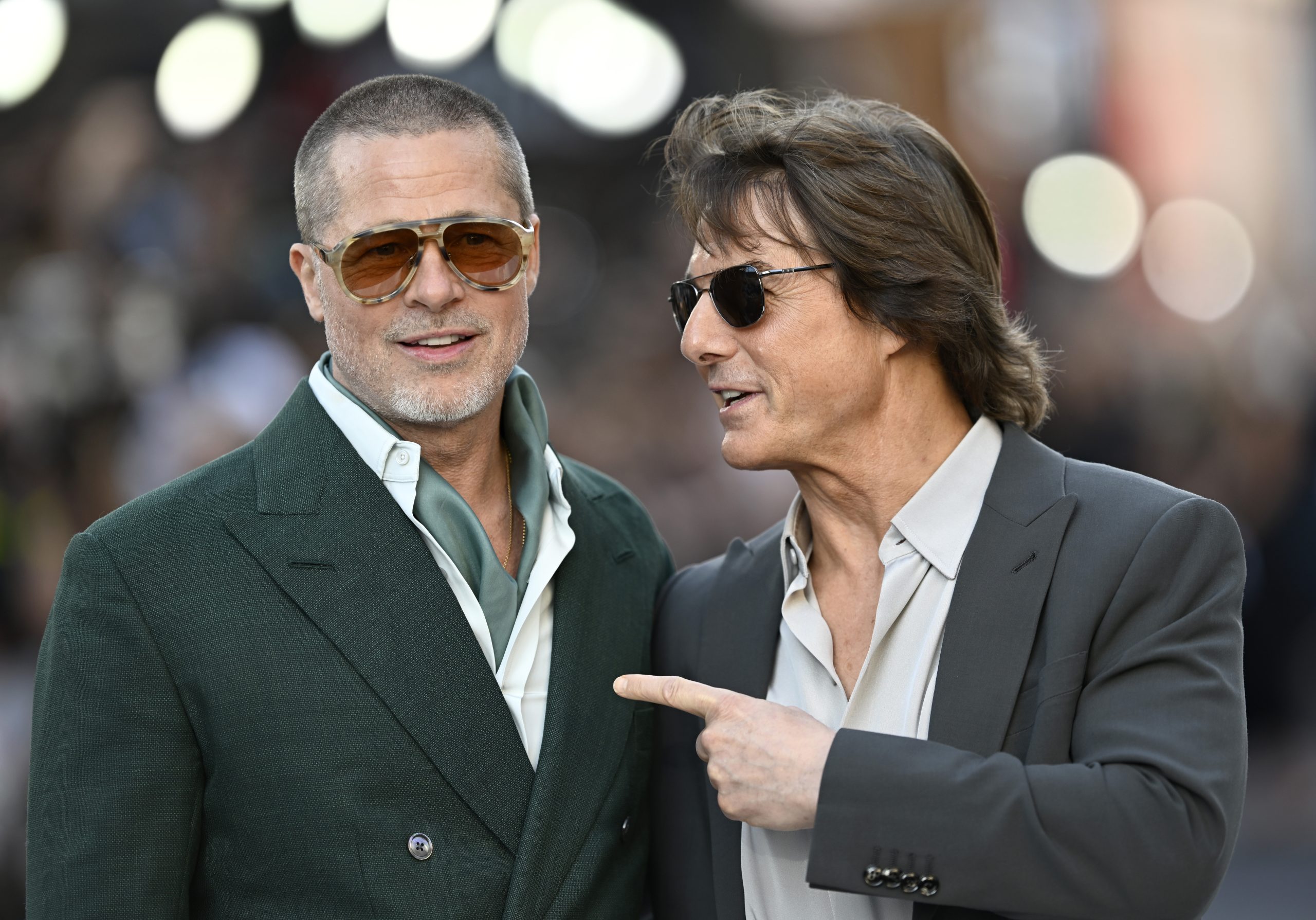 Brad Pitt και Tom Cruise μαζί στο κόκκινο χαλί μετά από 31 χρόνια – Την παράσταση όμως έκλεψε ξανά η Ines de Ramon 1