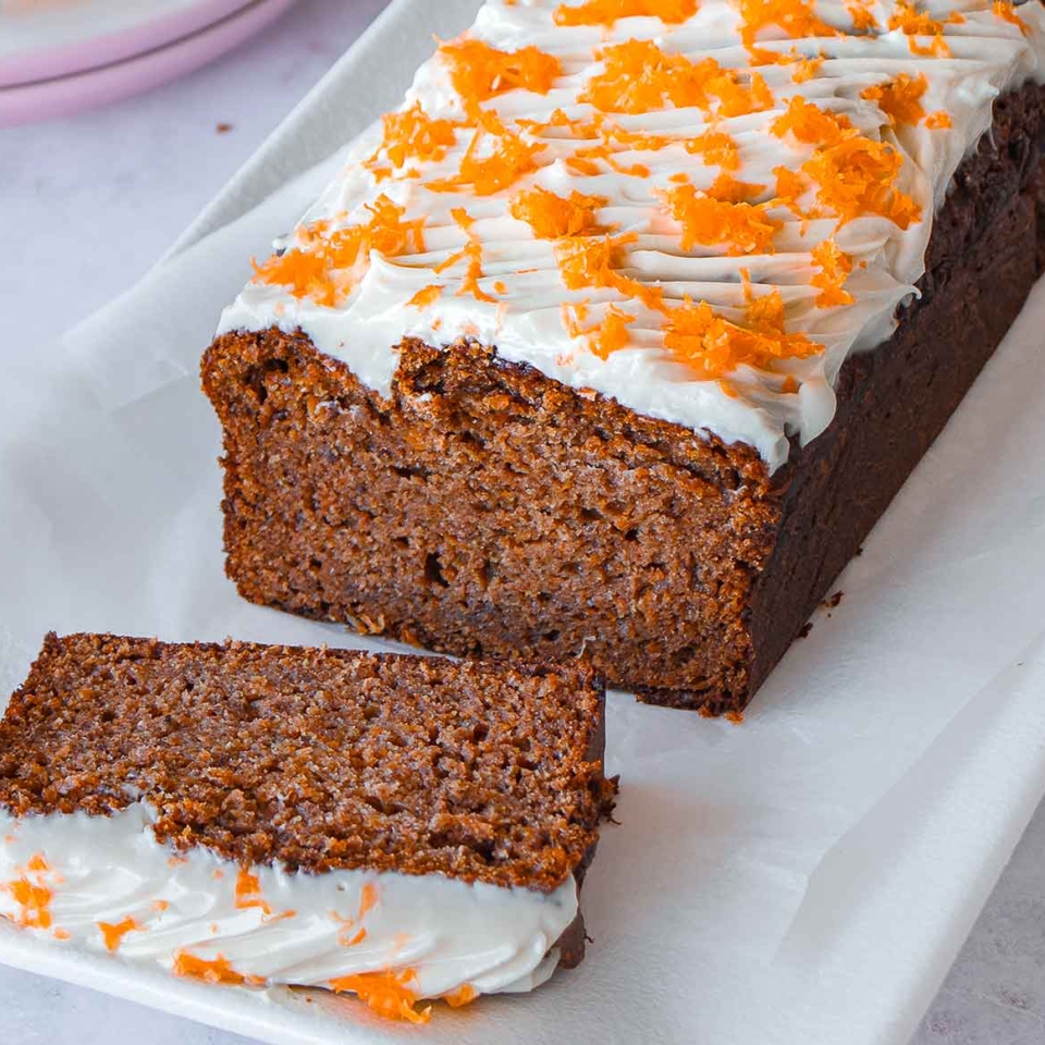 Carrot Cake χωρίς ζάχαρη και αυγά από την Αργυρώ Μπαρμπαρίγου 1