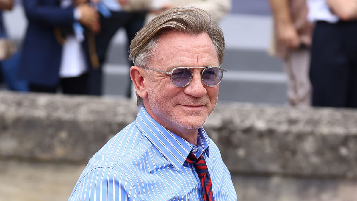 Daniel Craig, Roger Federer και Robert Pattinson κλέβουν την παράσταση στην επίδειξη μόδας του Dior 1