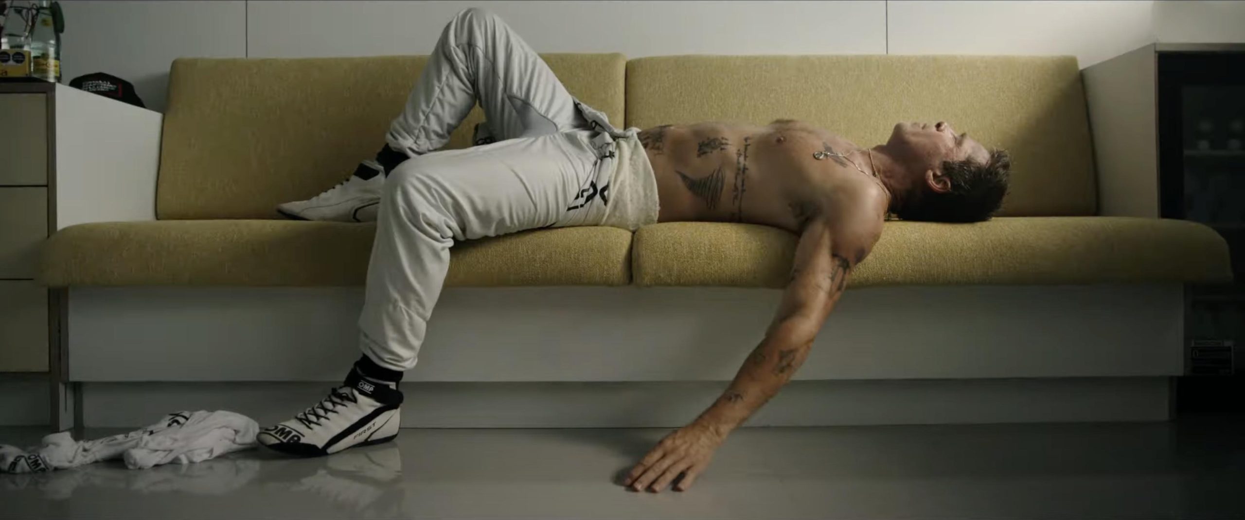 Είδαμε το F1- Όταν το σινεμά πατάει γκάζι με Brad Pitt & Javier Bardem, αφήνεις πίσω το προβλέψιμο story 7