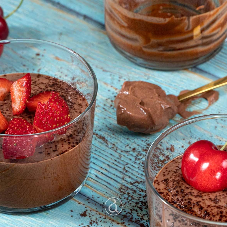 Μους σοκολάτα χωρίς ζάχαρη (και κυρίως χωρίς τύψεις) από την Αργυρώ Μπαρμπαρίγου 1